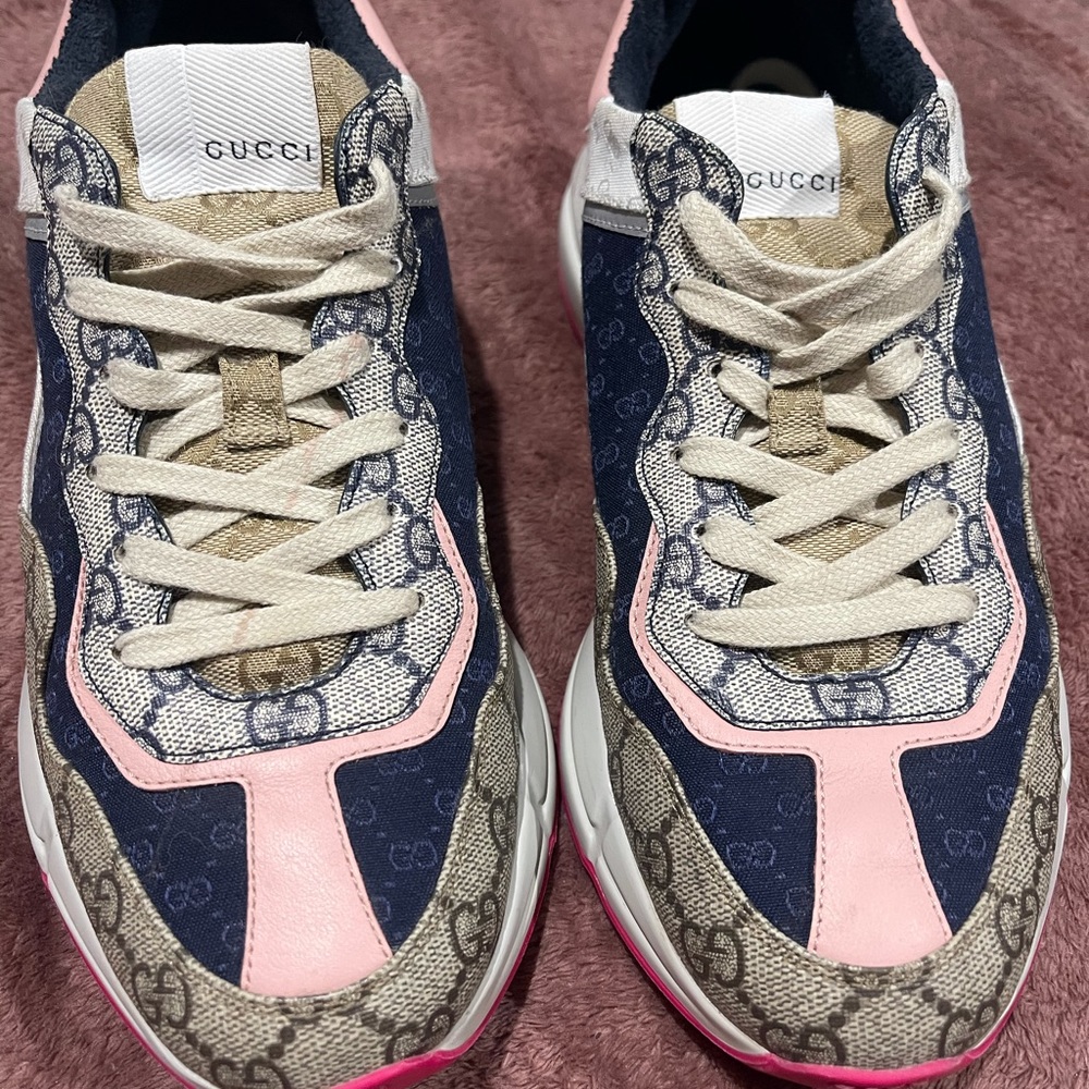 Gucci rhyton sneakers size 41